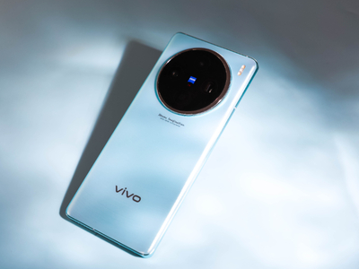 首发天玑9300旗舰芯，vivo x100带来满分旗舰体验